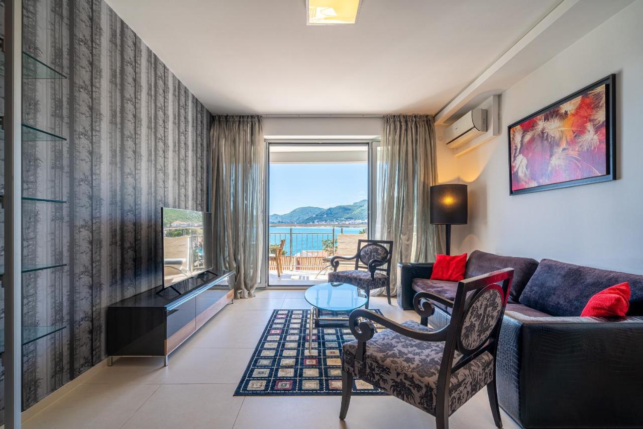 Apartment Sweet Memories Sveti Stefan Bagian luar foto